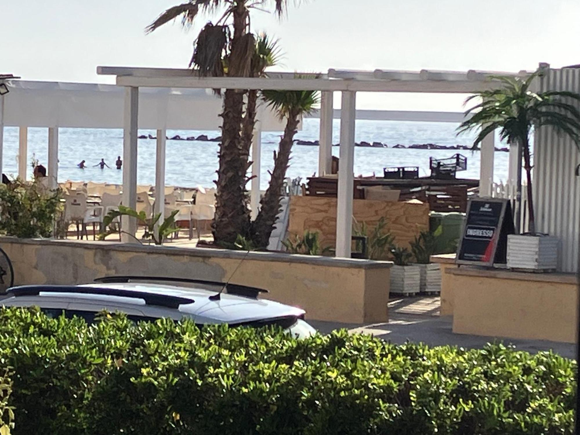 Appartamento Fronte Spiaggia Lido Alghero Luaran gambar