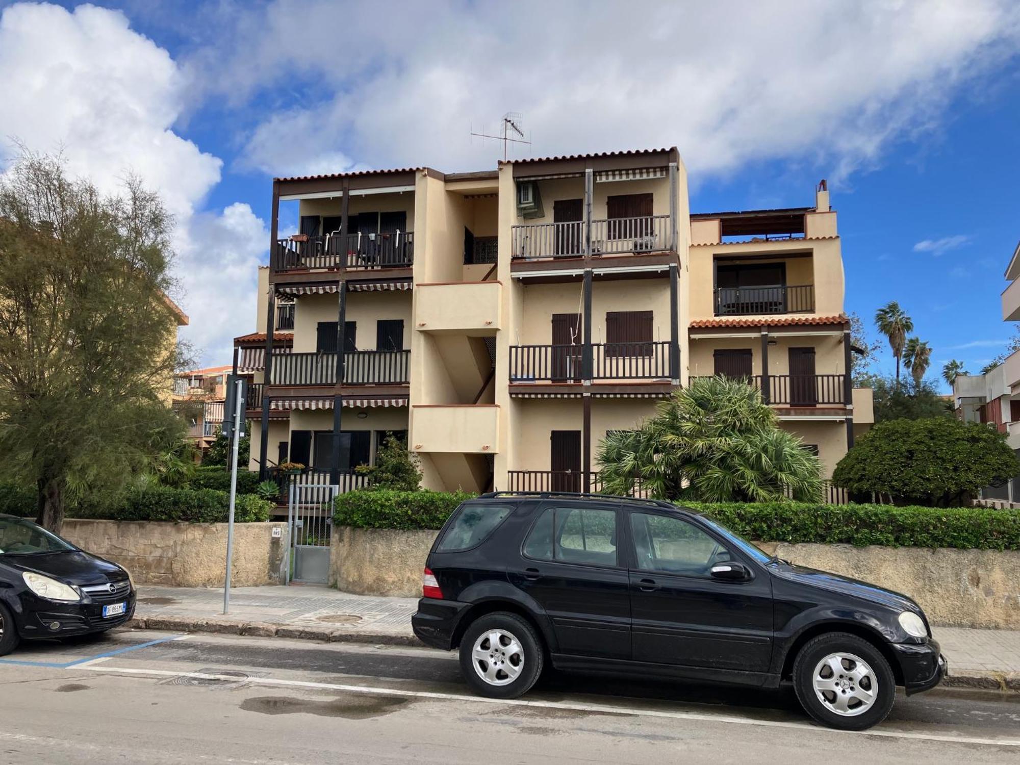 Appartamento Fronte Spiaggia Lido Alghero Luaran gambar