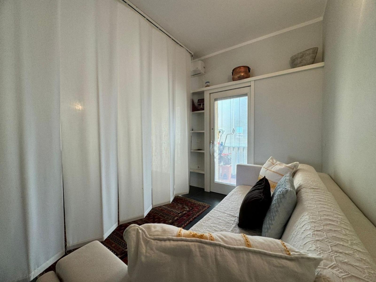 Appartamento Fronte Spiaggia Lido Alghero Luaran gambar